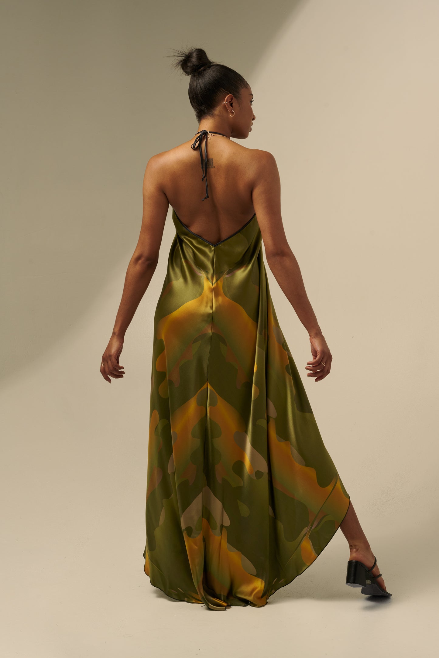 skcreations llc, the sharon keyser collection, new dawn, halter neck dress, backless dress, silk dress, new york fashion week, sharon a. keyser, fashion, style, fashion designer, wearable art, surface design