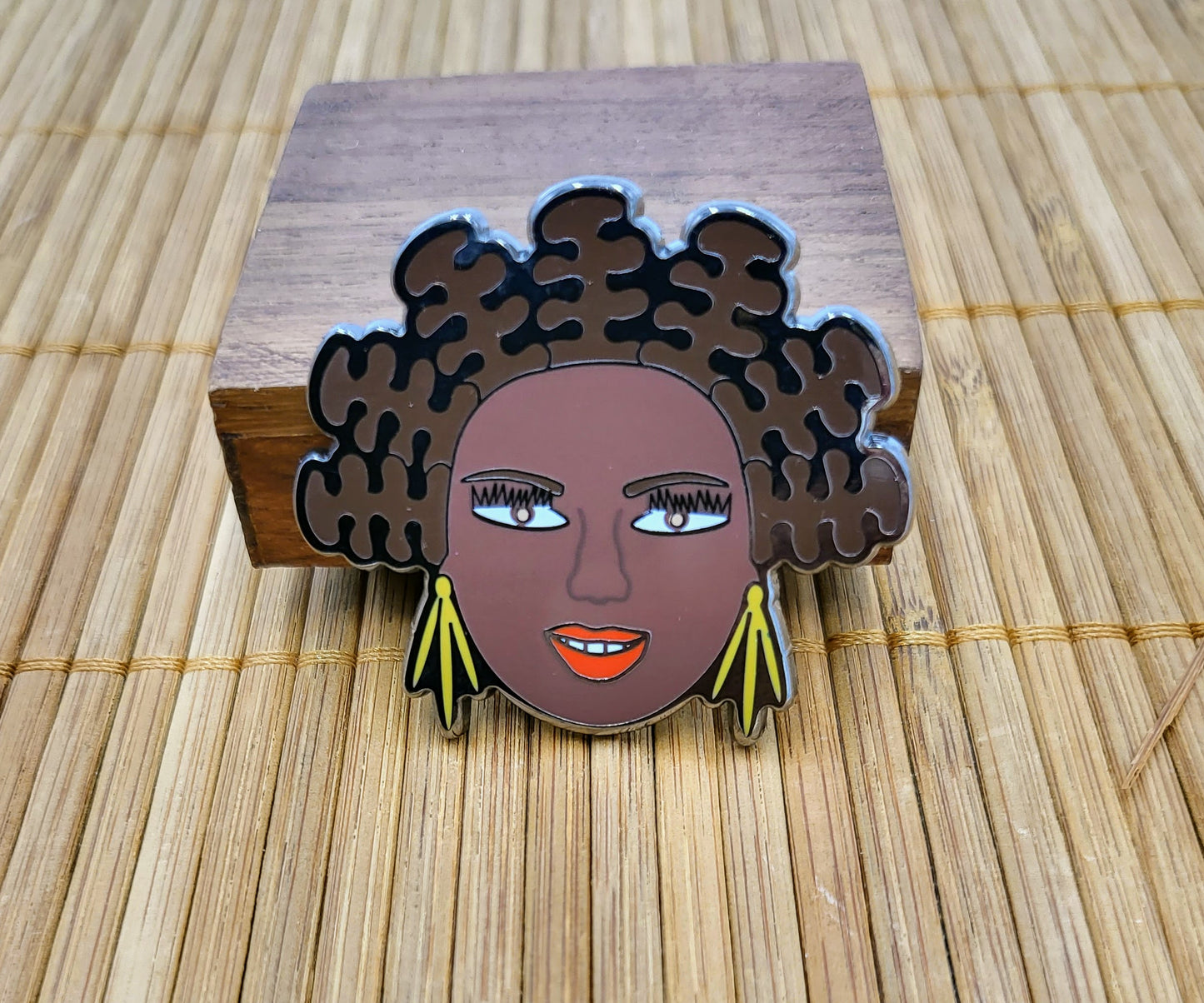 Goddess © Lapel Pin