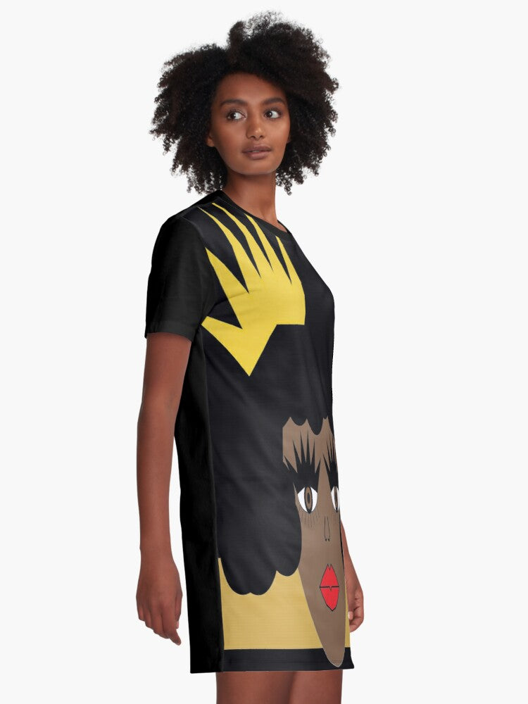 Let Me Adjust My Crown © Graphic T-Shirt Dress