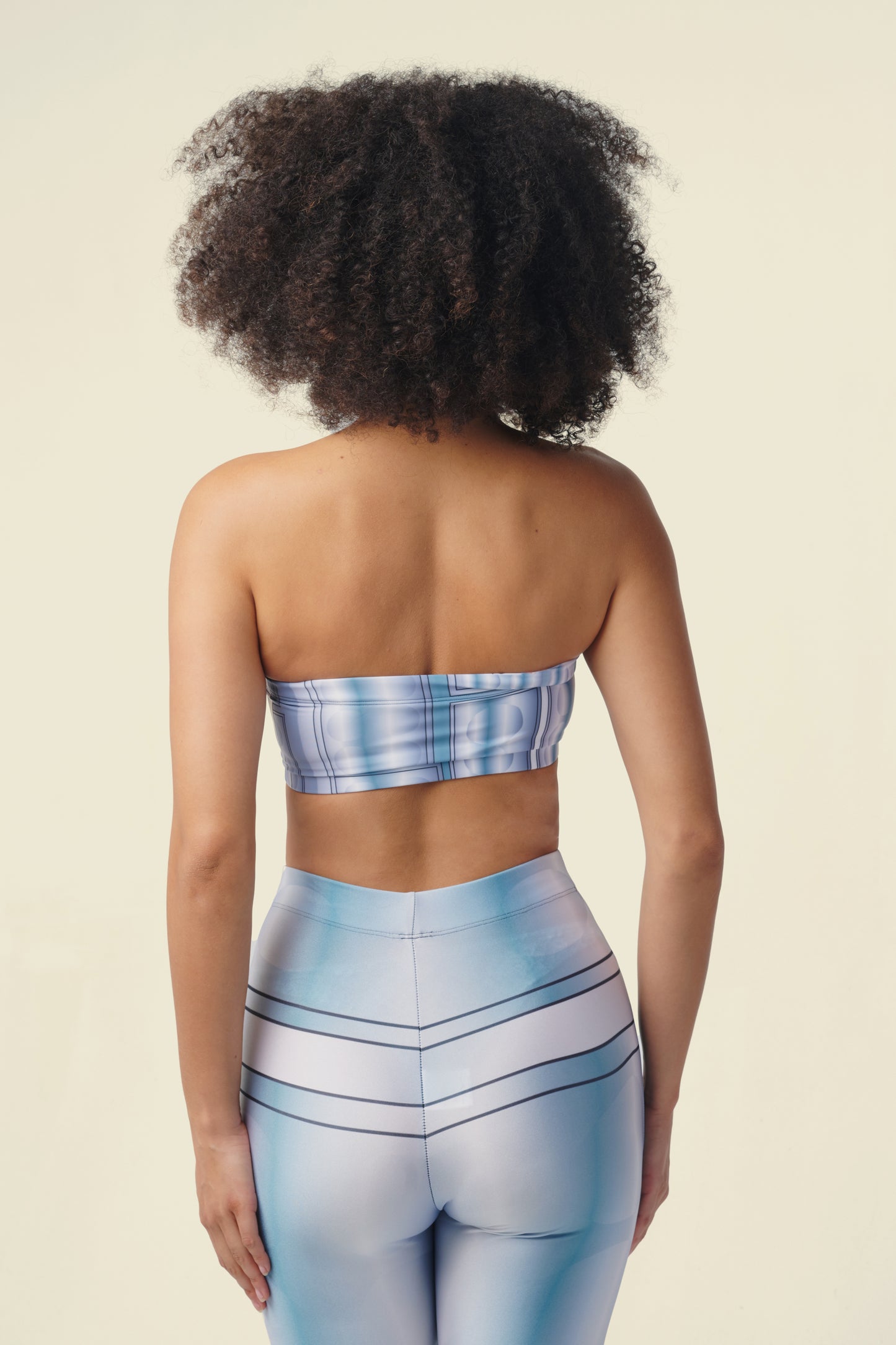 Infinity 9 © Bandeau Top