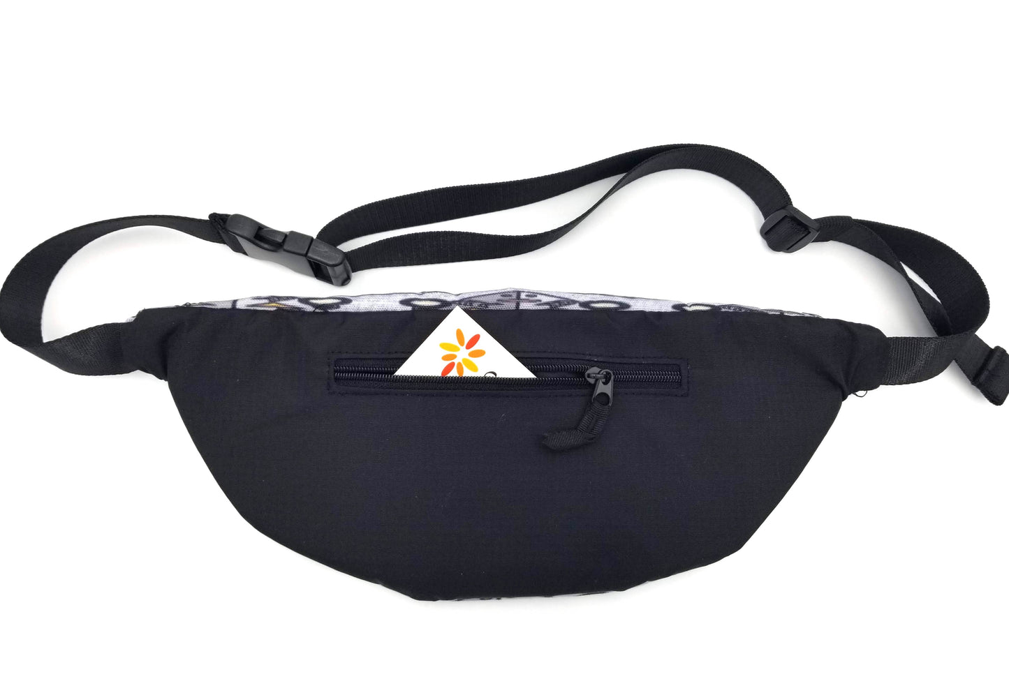 Tribal 2 © Fanny Pack 2.0
