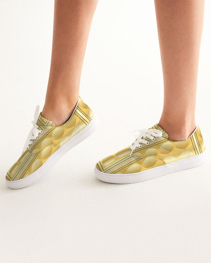 Infinity 11 © Women's Lace Up Canvas Shoe