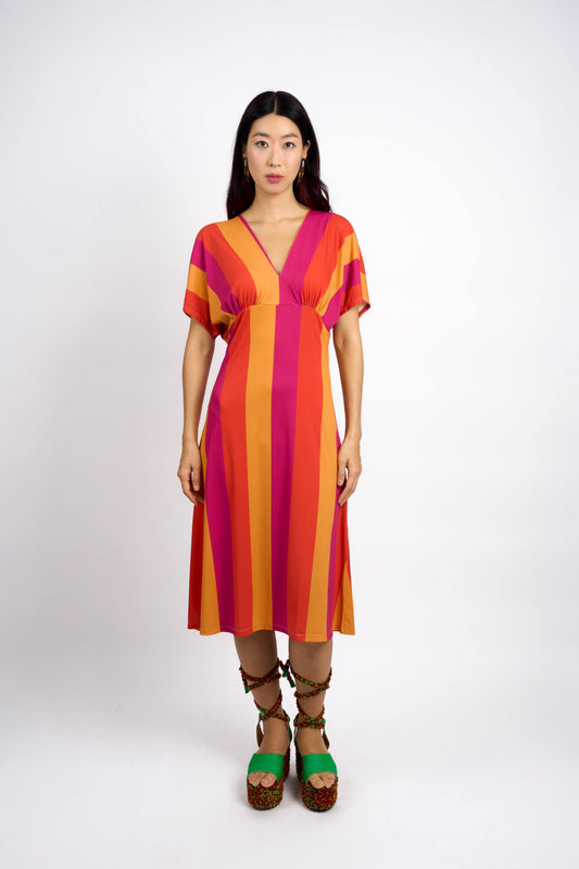 Chica Flowy Sleeves Dress